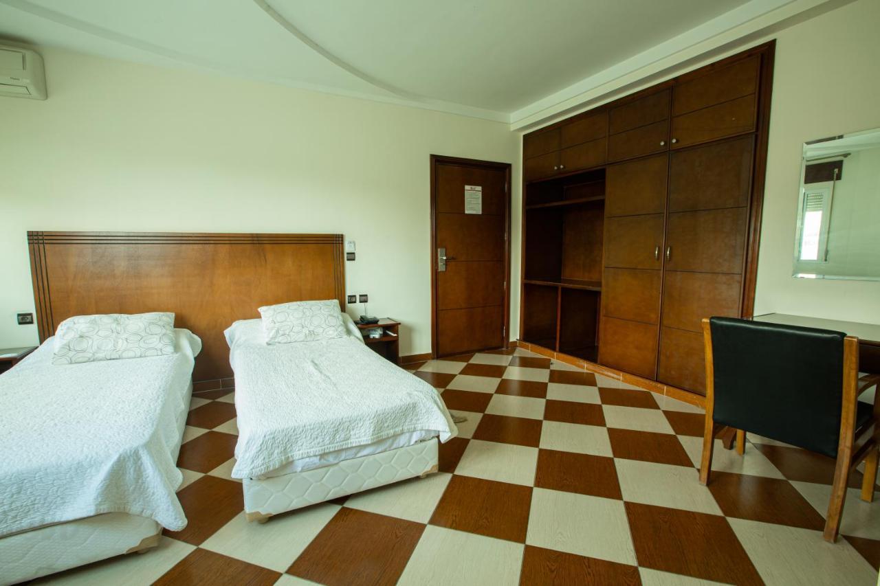 Motel Gzenaya Tanger Zewnętrze zdjęcie